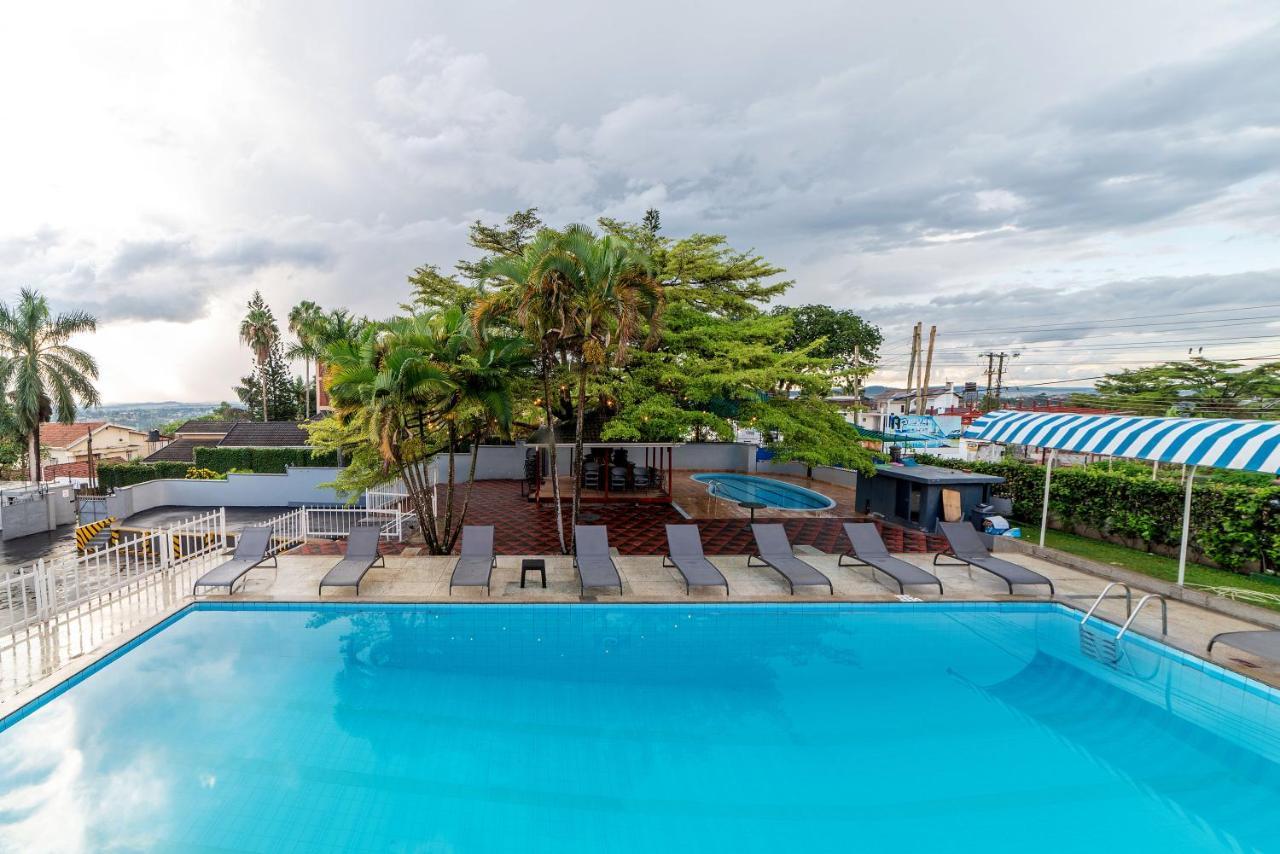 Afro Park Hotel Kampala Exterior foto